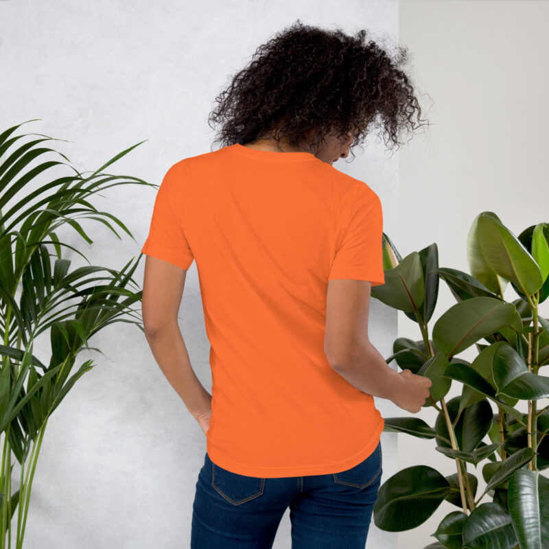 „Farbenflash im Fischformat“ – Unisex-T-Shirt – T-Shirts – HOB Products